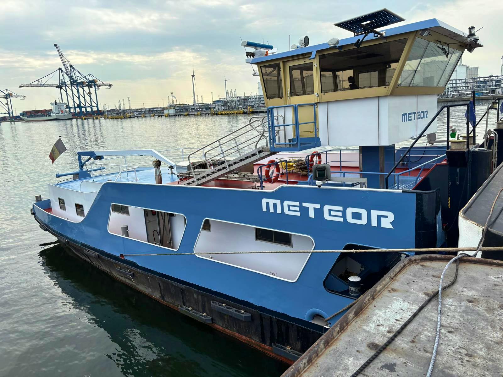 Meteor — thumbnail 2